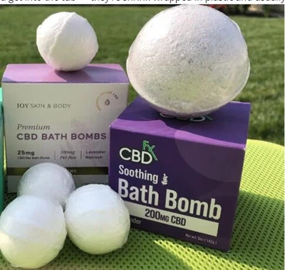 सीबीडी बाथ बम के बारे में कुछ ज्ञान